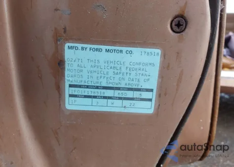 1971 Ford Mustang z USA, uszkodzony, nr VIN 1F01F178518